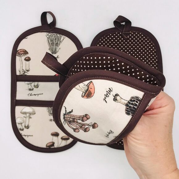 Finger Hotpad, Neutral Mushrooms, Cottage Core Kitchen, 8.5x5 Inches - Picture 4 of 5